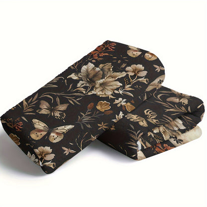 Skull & Floral Flannel Blanket - Gothic Style All-Season Throw | Darkly Romantic Design, Soft for Home, Concerts, and Unique Gift Giving
