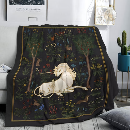 Enchanted Forest Unicorn Blanket - Whimsical Magic Print on Plush Flannel, All-Season Cozy Throw for Kids' Room, Travel & Fantasy Decor