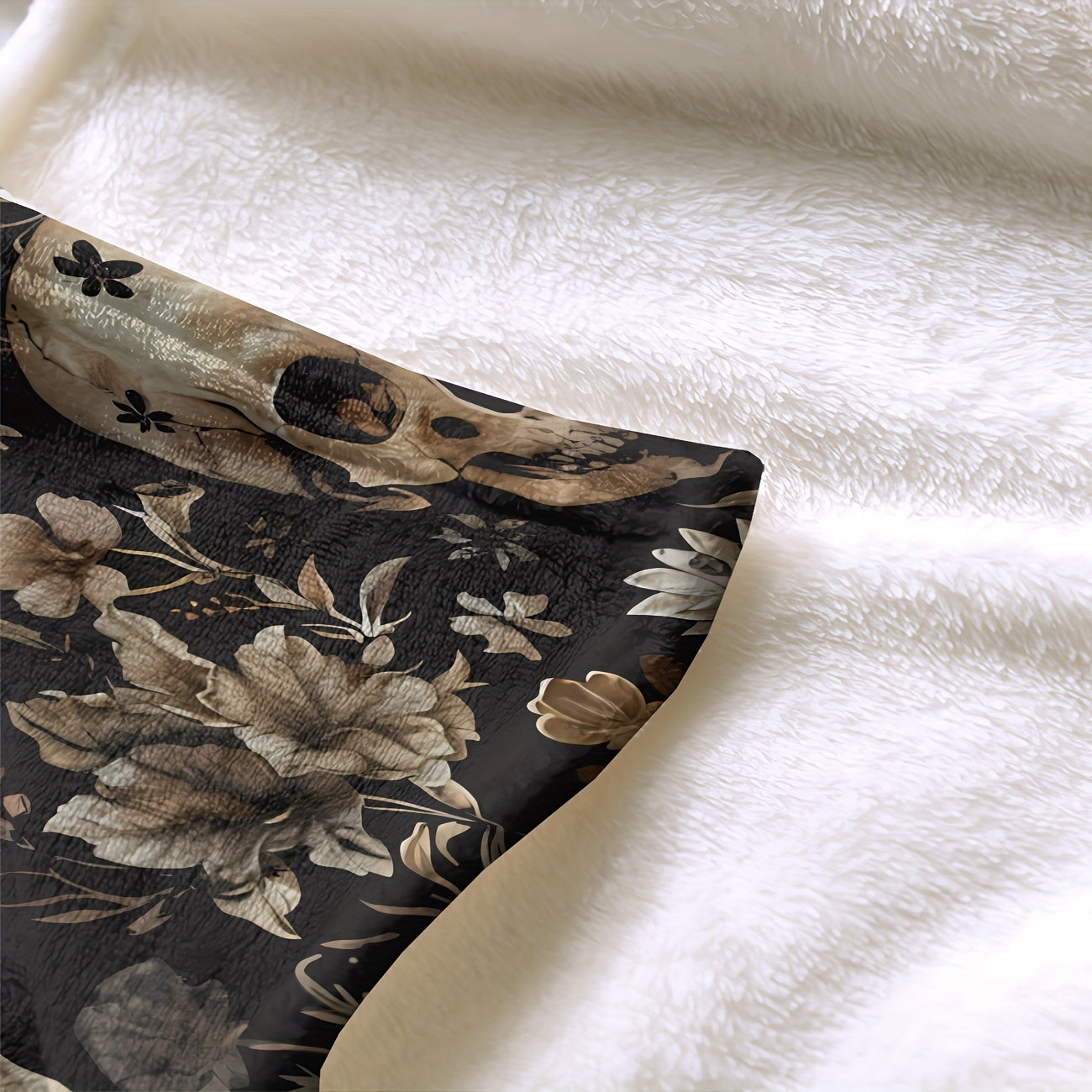 Skull & Floral Flannel Blanket - Gothic Style All-Season Throw | Darkly Romantic Design, Soft for Home, Concerts, and Unique Gift Giving
