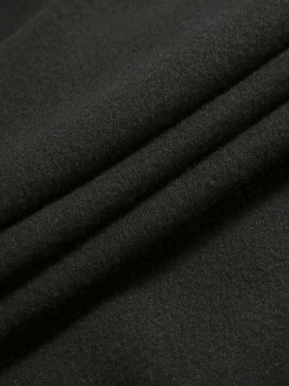 London Skyline Hoodie - City Landmarks & British Typography Graphic | Men‘s Oversized Streetwear Pullover with Kangaroo Pocket