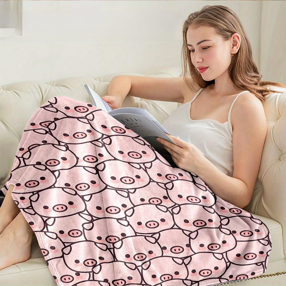 Cute Pig Print Flannel Throw Blanket - Soft, Warm & Lightweight Polyester, All-Season Use for Bed, Sofa, Dorm, Travel - Machine Washable Home Decor & Cozy Gift
