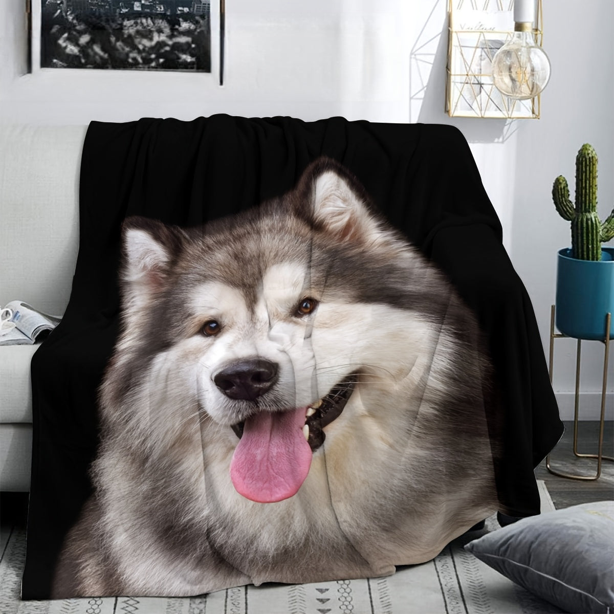 Personalized Alaskan Malamute Blanket - Custom Photo Print of Your Dog, Tear-Resistant & Durable, Ultimate Gift for Malamute Lovers & Owners