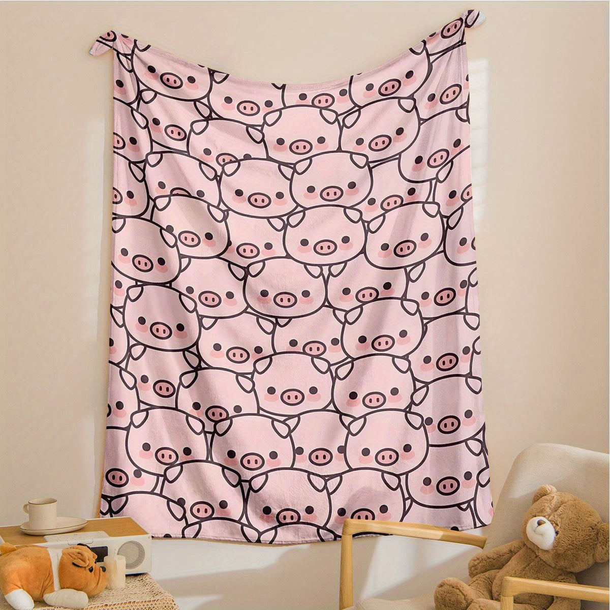 Cute Pig Print Flannel Throw Blanket - Soft, Warm & Lightweight Polyester, All-Season Use for Bed, Sofa, Dorm, Travel - Machine Washable Home Decor & Cozy Gift